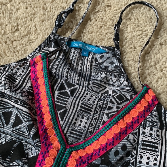 EUC Blue Island romper - Picture 2 of 7